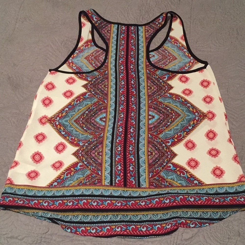 Beautiful Multi Color Racer back Top - Picture 5 of 7